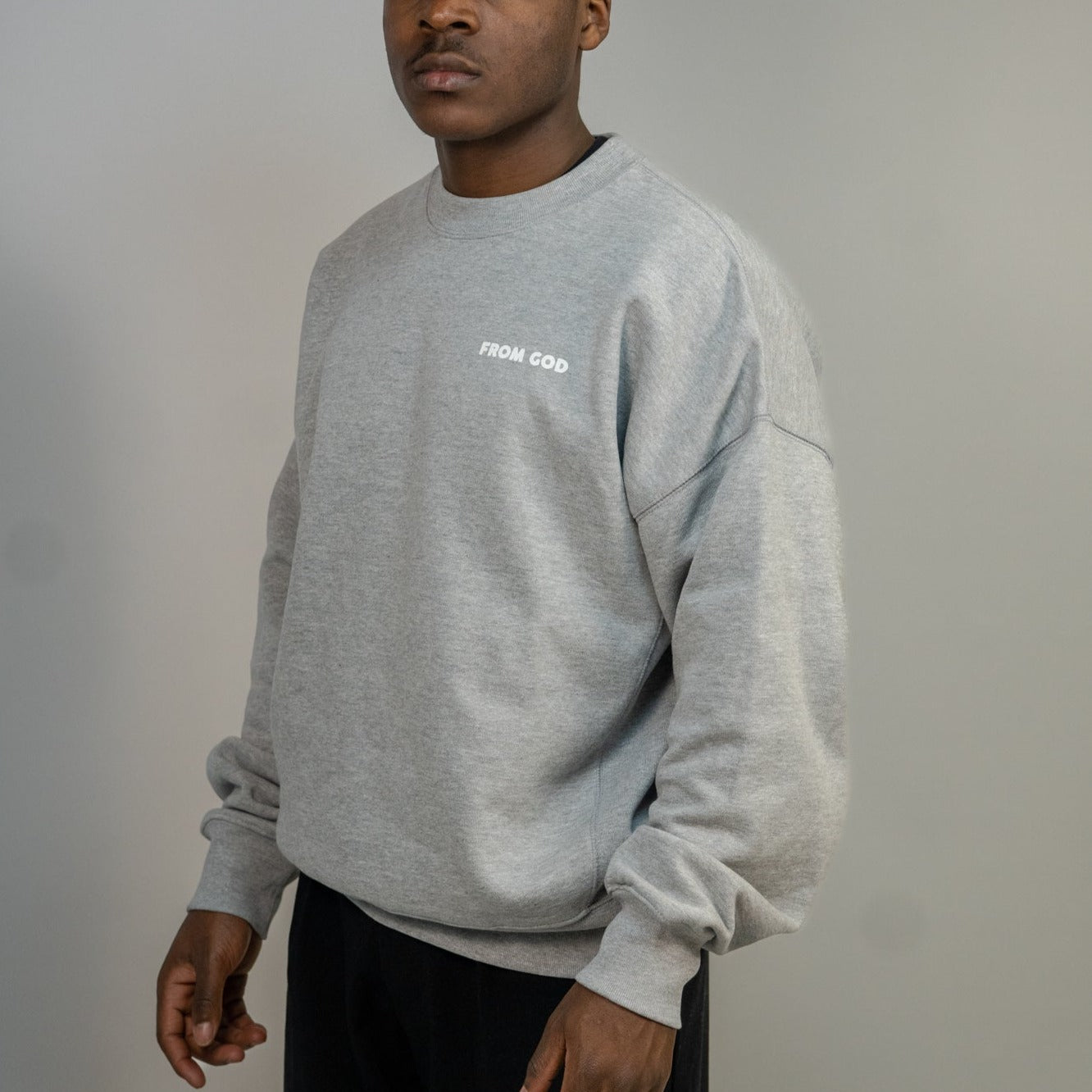 GENESIS SWEATER “ASH GRAY”